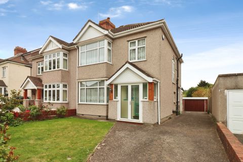 Dunkeld Avenue, Filton, Bristol BS34