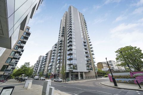 Woodberry Grove, London N4