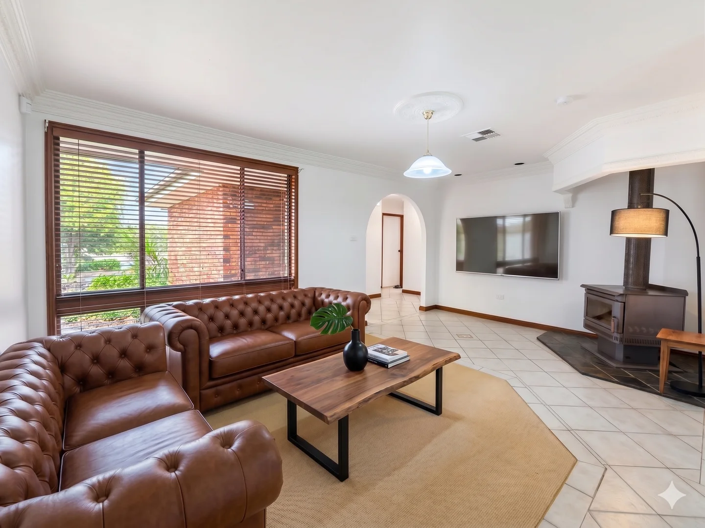 24 Clyde Avenue, St Clair NSW 2759 photo 2