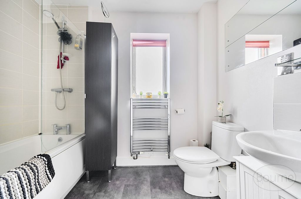Additional image 6 of 2 bed maisonette for saleMonkton Drive, Bordon, Hampshire GU35