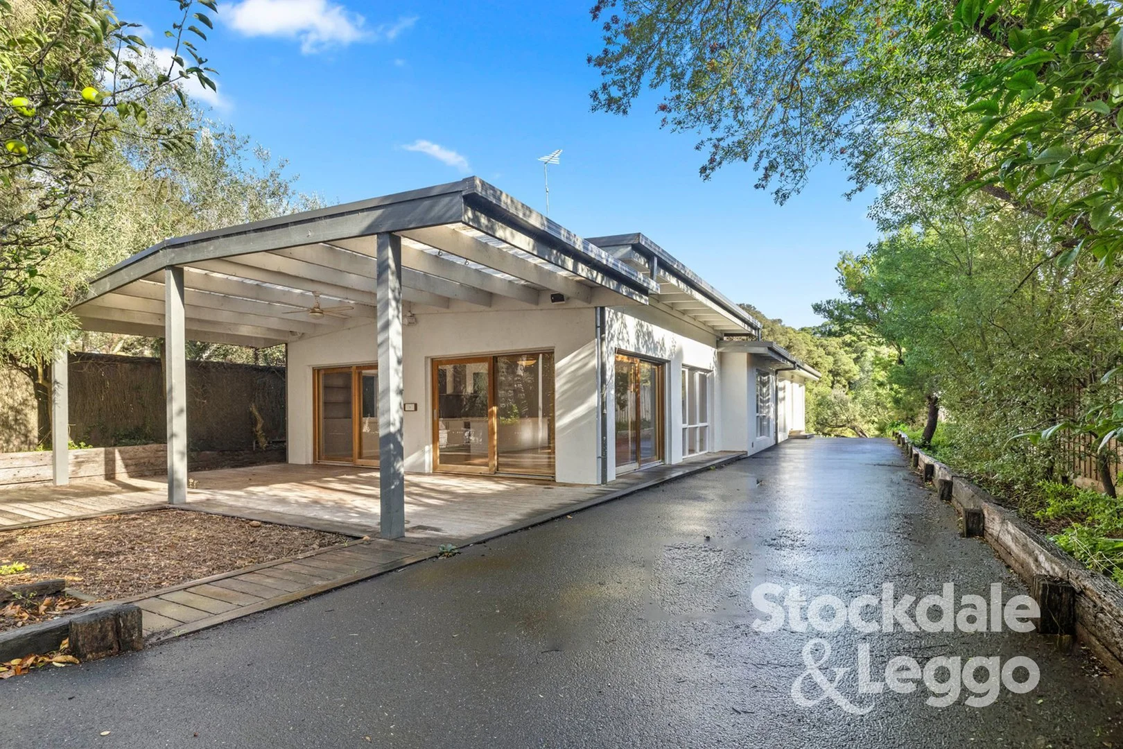 33 Minnimurra Road, Rye VIC 3941