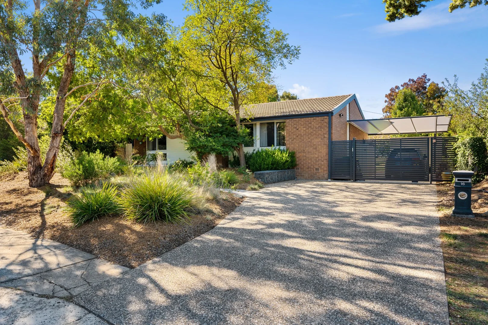 16 Onkaparinga Crescent, Kaleen ACT 2617
