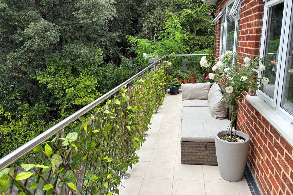 Additional image 5 of 2 bed flat for saleDean Park Road, Bournemouth BH1