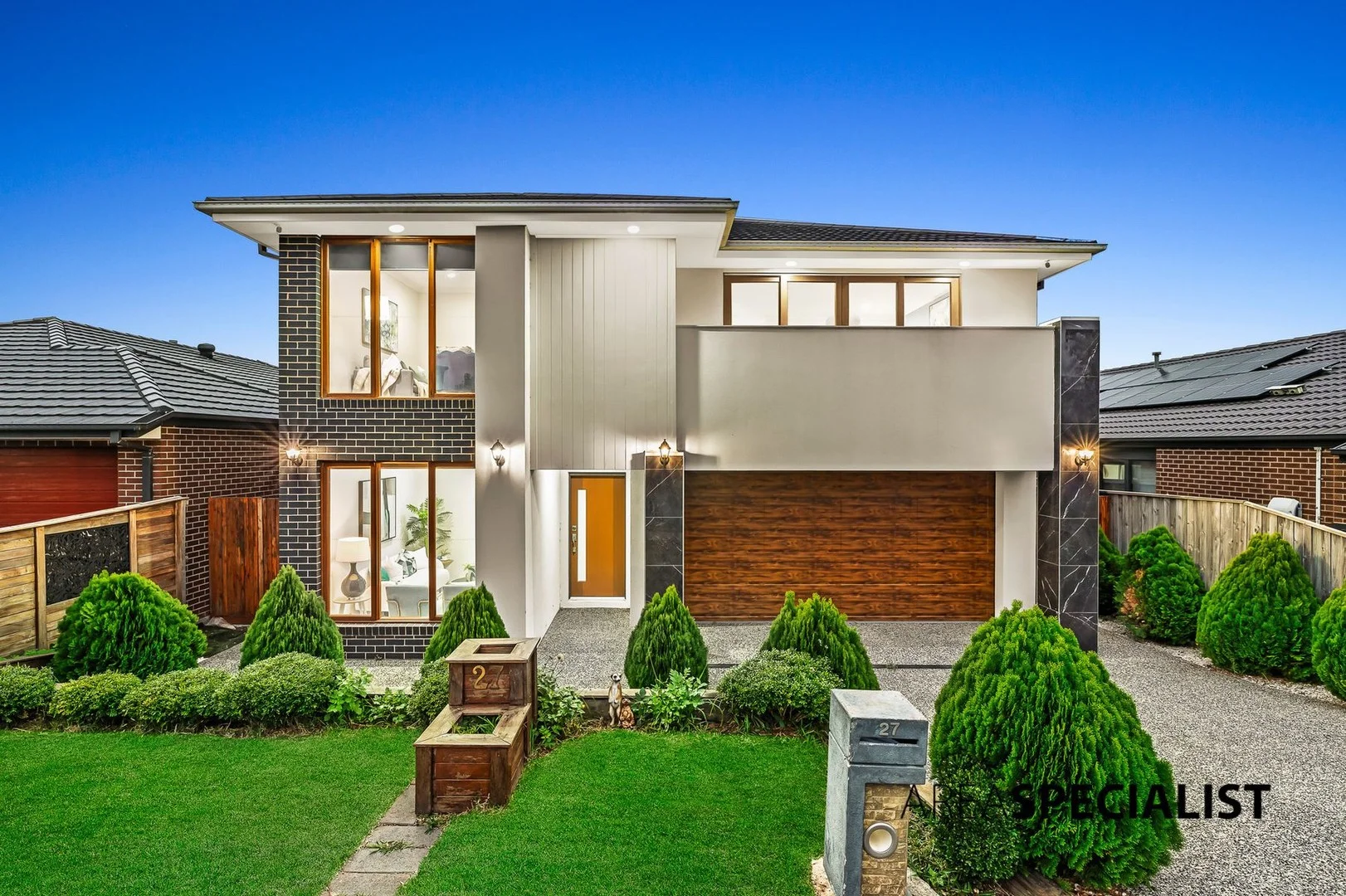 27 Satsuma Avenue, Berwick VIC 3806