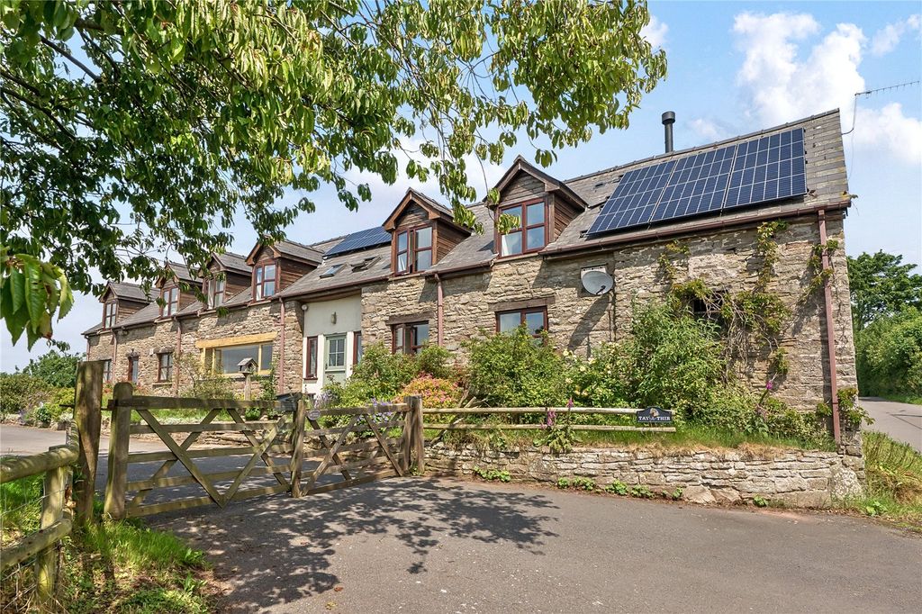 5 bed detached house for saleLower Brechfa, Llandefalle, Brecon, Powys LD3