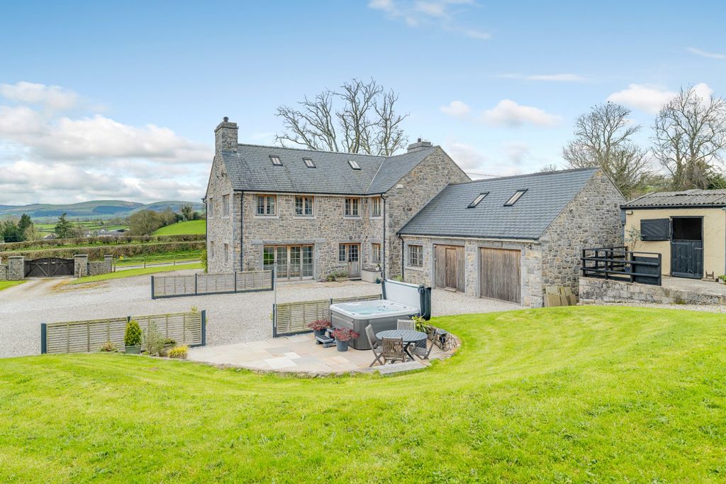 5 bed detached house for saleBwlch, Rhes-Y-Cae, Holywell, Flintshire CH8