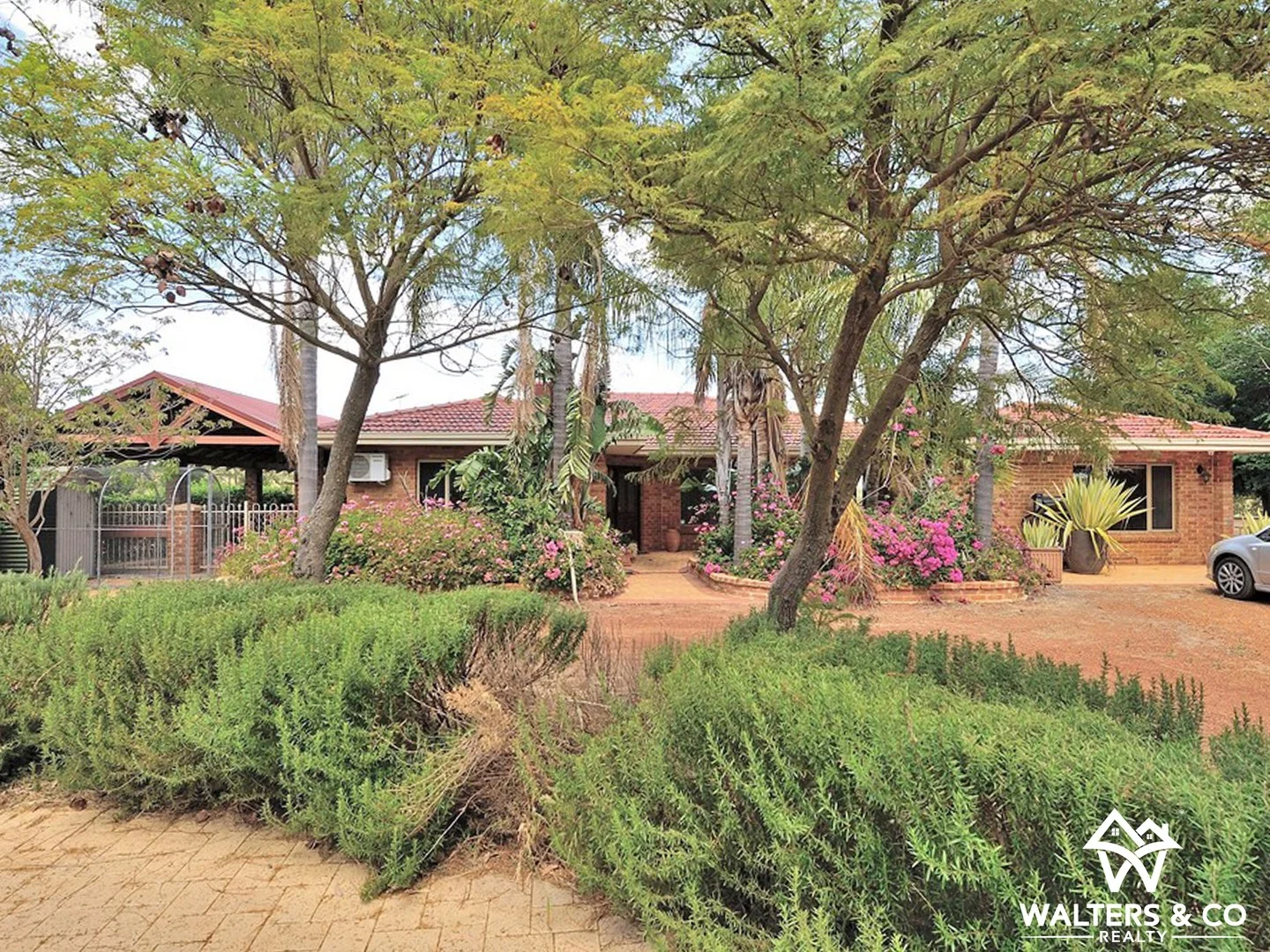 34 Camargue Drive, Brigadoon WA 6069