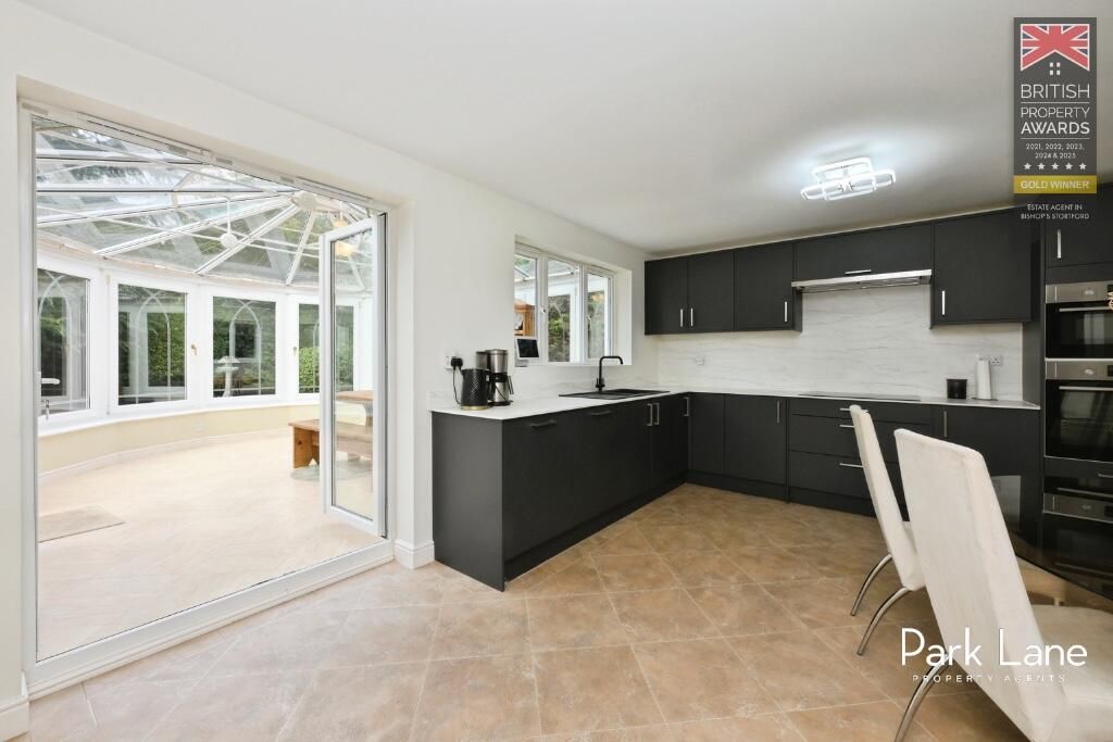 Additional image 10 of 6 bed detached house for saleSalters, Bishops Stortford CM23