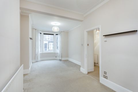 Mossbury Road, London SW11