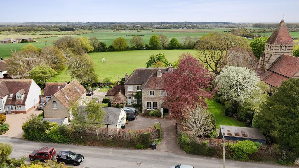 Additional image 2 of 5 bed detached house for saleBlunham Road, Moggerhanger MK44