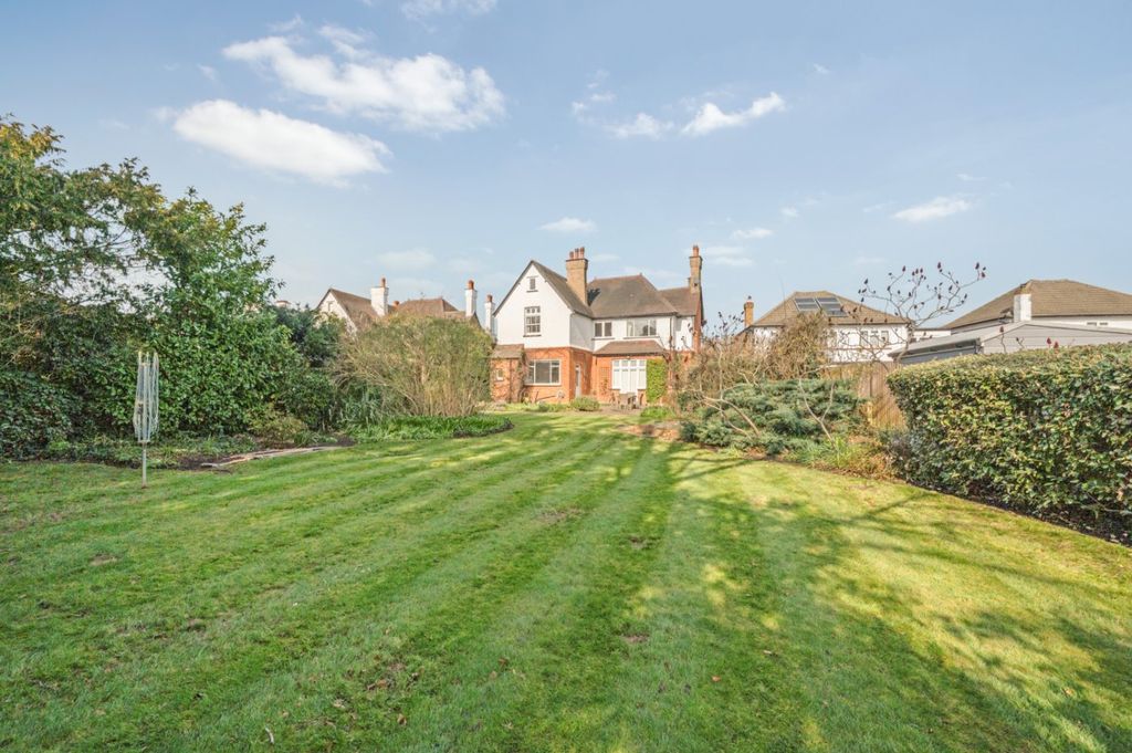 Additional image 7 of 5 bed detached house for saleScotts Avenue, Shortlands BR2