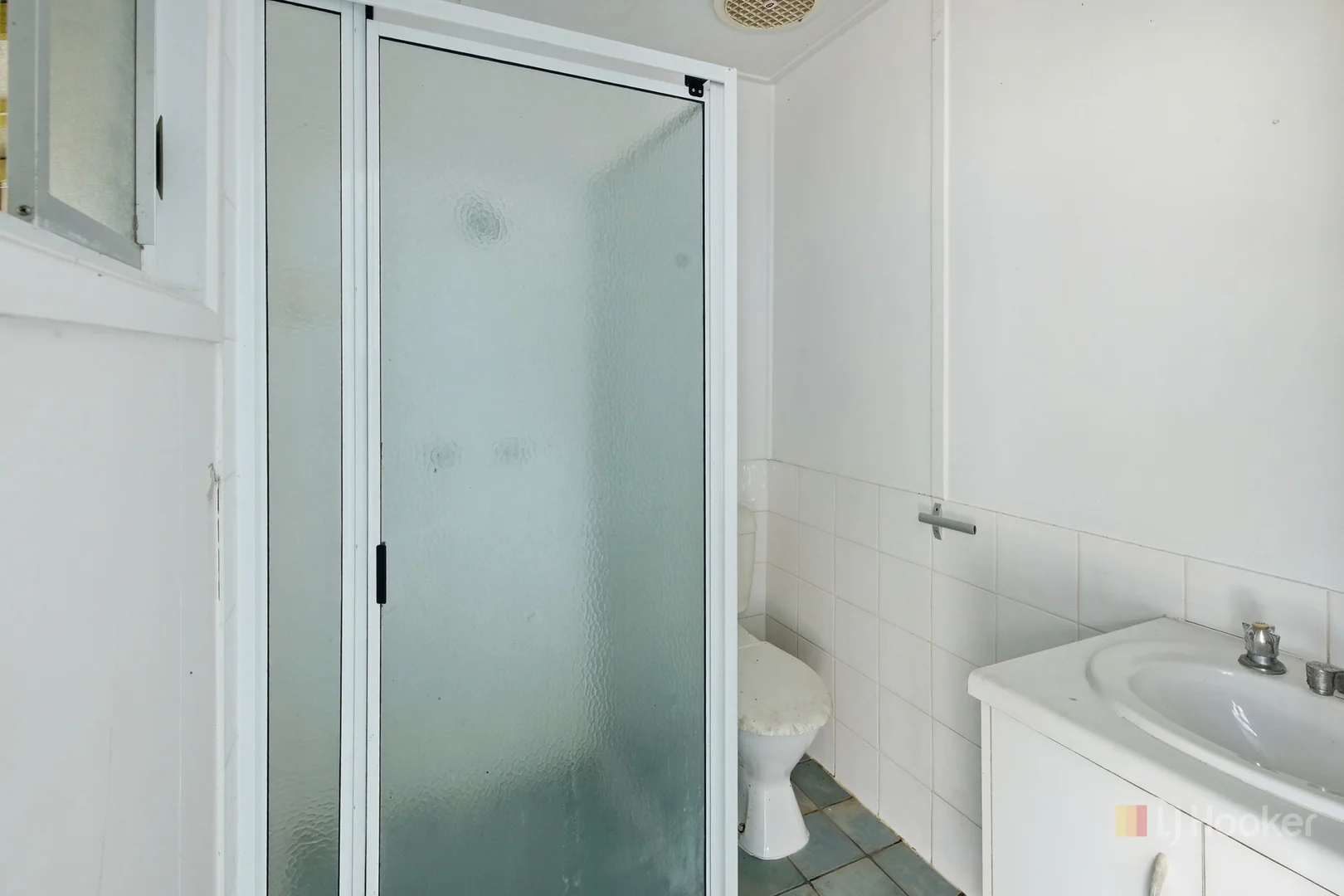 Additional image 9 of 54 Prince Charles Avenue, Seaforth QLD 4741