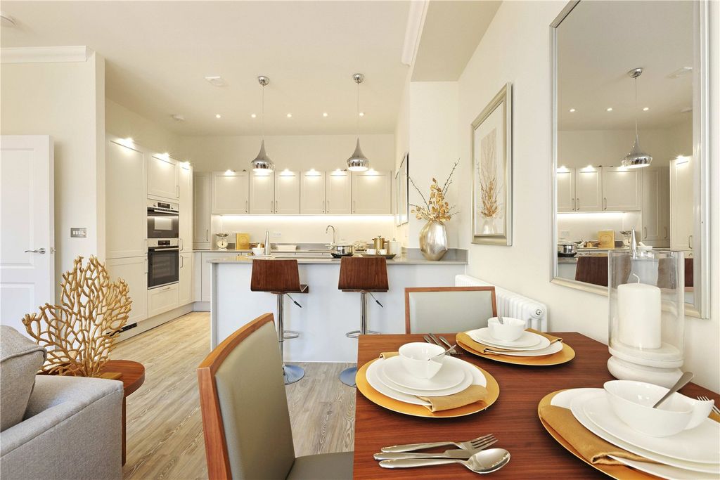 Additional image 5 of 2 bed flat for saleBinfield House, Terrace Road North, Bracknell, Berkshire RG42