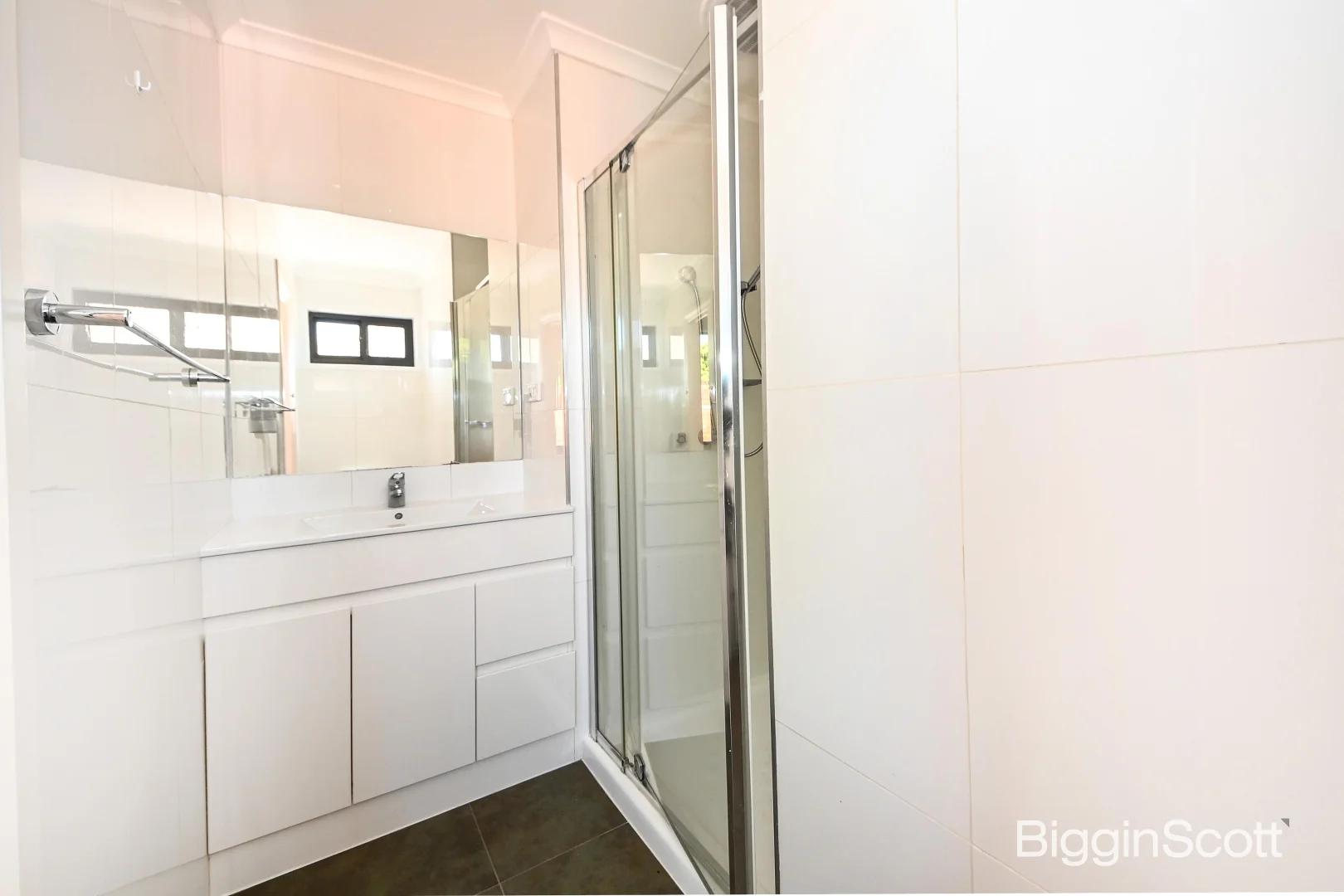 Additional image 6 of 38 Middleborough Road, Burwood East VIC 3151