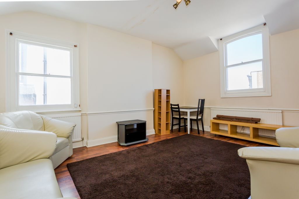 Additional image 5 of 1 bed flat for saleOld Bank House, Bridge Street, Buckingham MK18