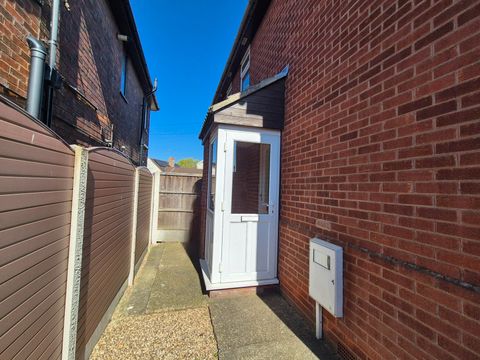 High Road, Chilwell, Nottingham NG9