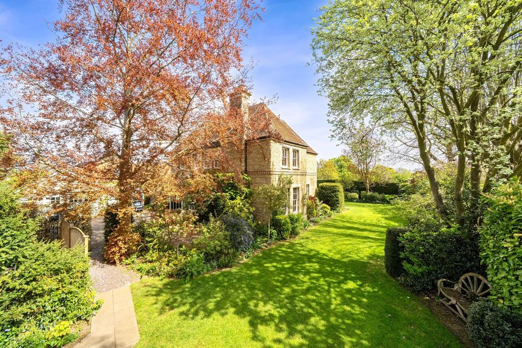 Additional image 43 of 5 bed detached house for saleBlunham Road, Moggerhanger MK44