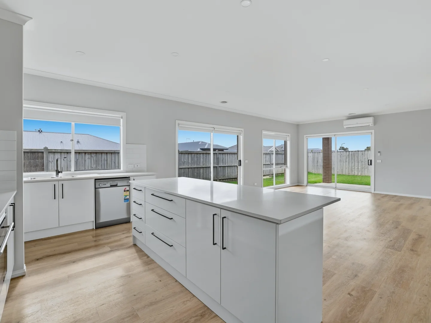 20 Domain Drive, Wonthaggi VIC 3995 photo 3