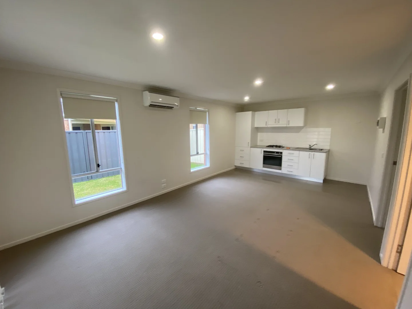 59b Royce Crescent, Lavington NSW 2641 photo 3