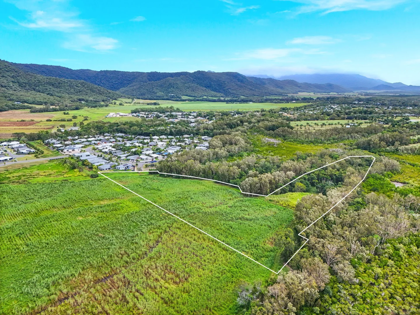 2 Milman Drive, Craiglie QLD 4877 photo 4