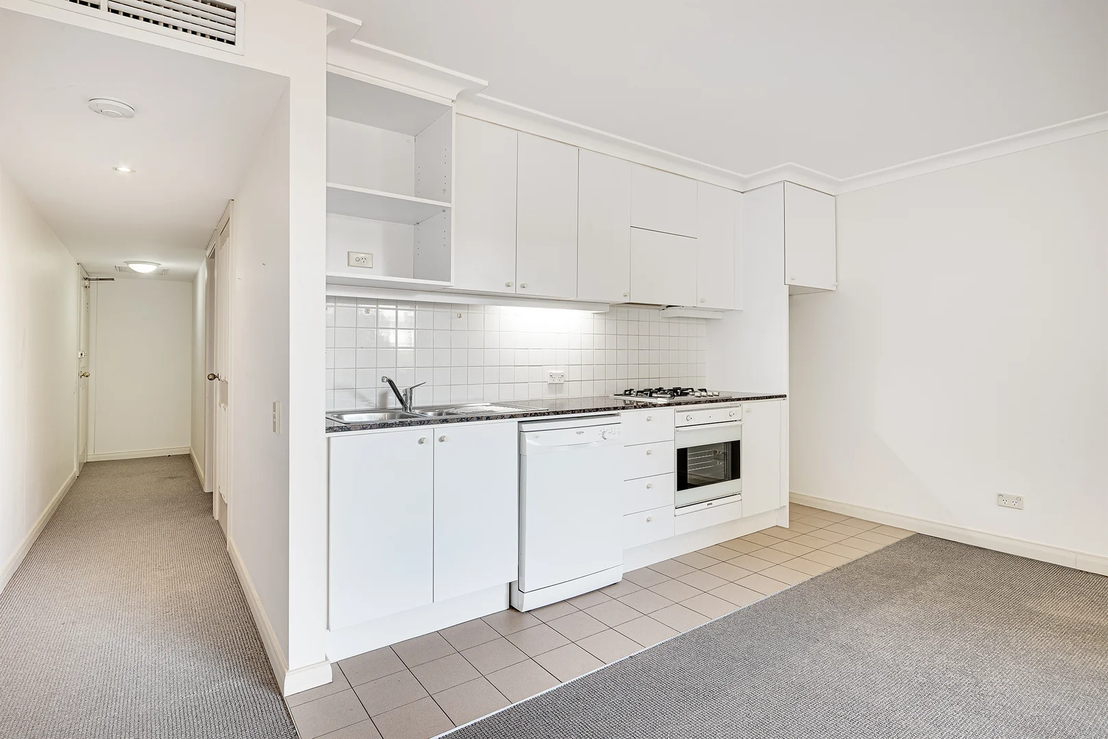 Additional image 2 of 1005/12 Glen Street, Milsons Point NSW 2061