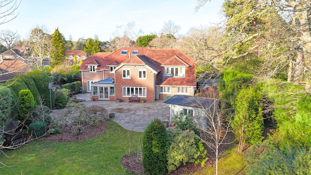 Additional image 19 of 5 bed detached house for saleArmstrong Road, Brockenhurst SO42