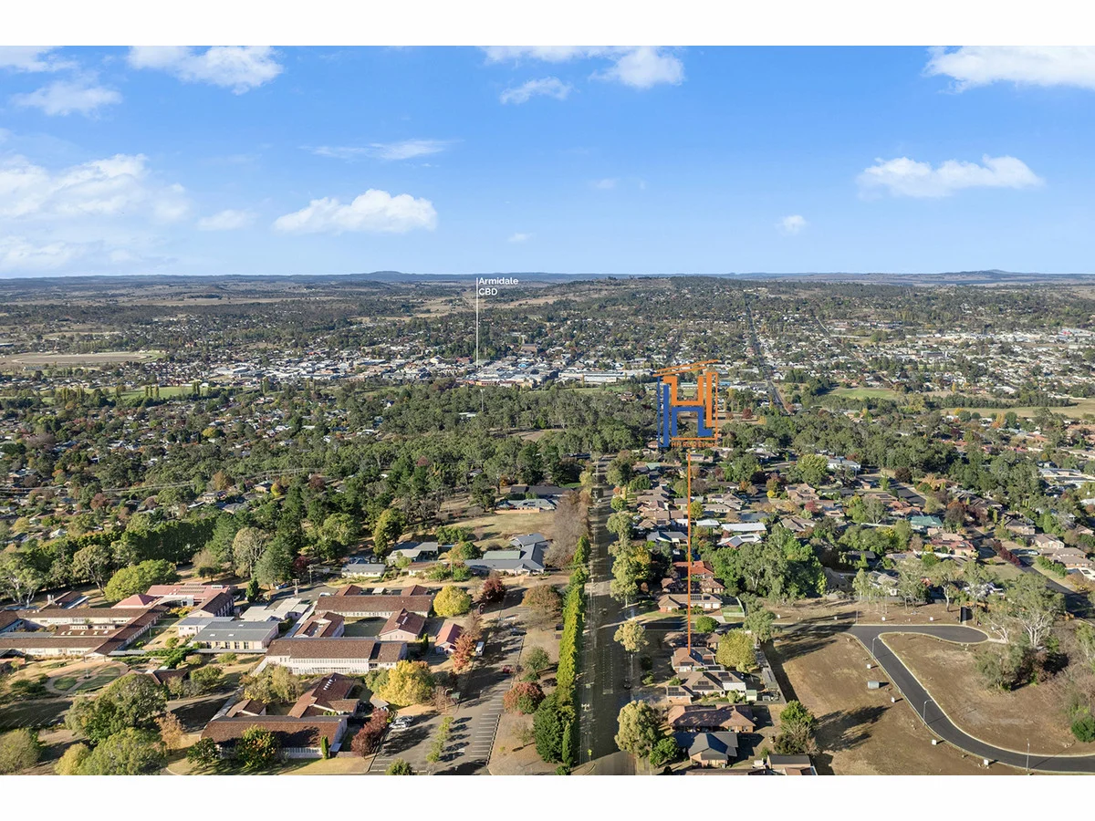 Additional image 2 of 36 Crest Road, Armidale NSW 2350