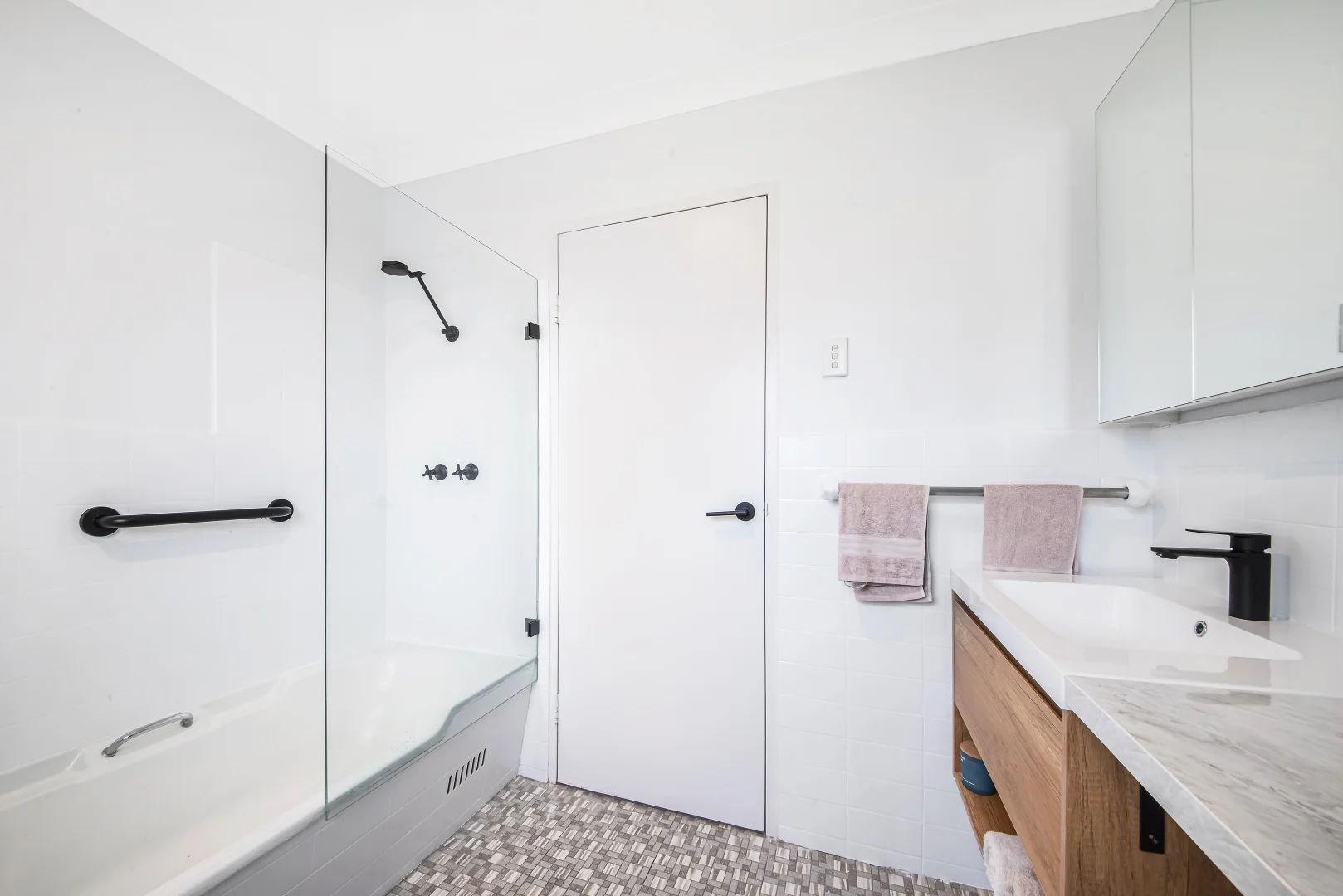 Additional image 7 of 5/143-145 Burns Bay Road, Lane Cove NSW 2066