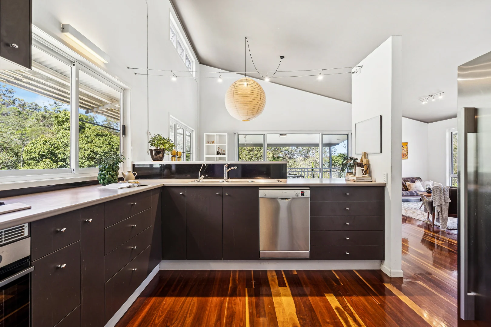 Additional image 5 of 947 Upper Brookfield Road, Upper Brookfield QLD 4069