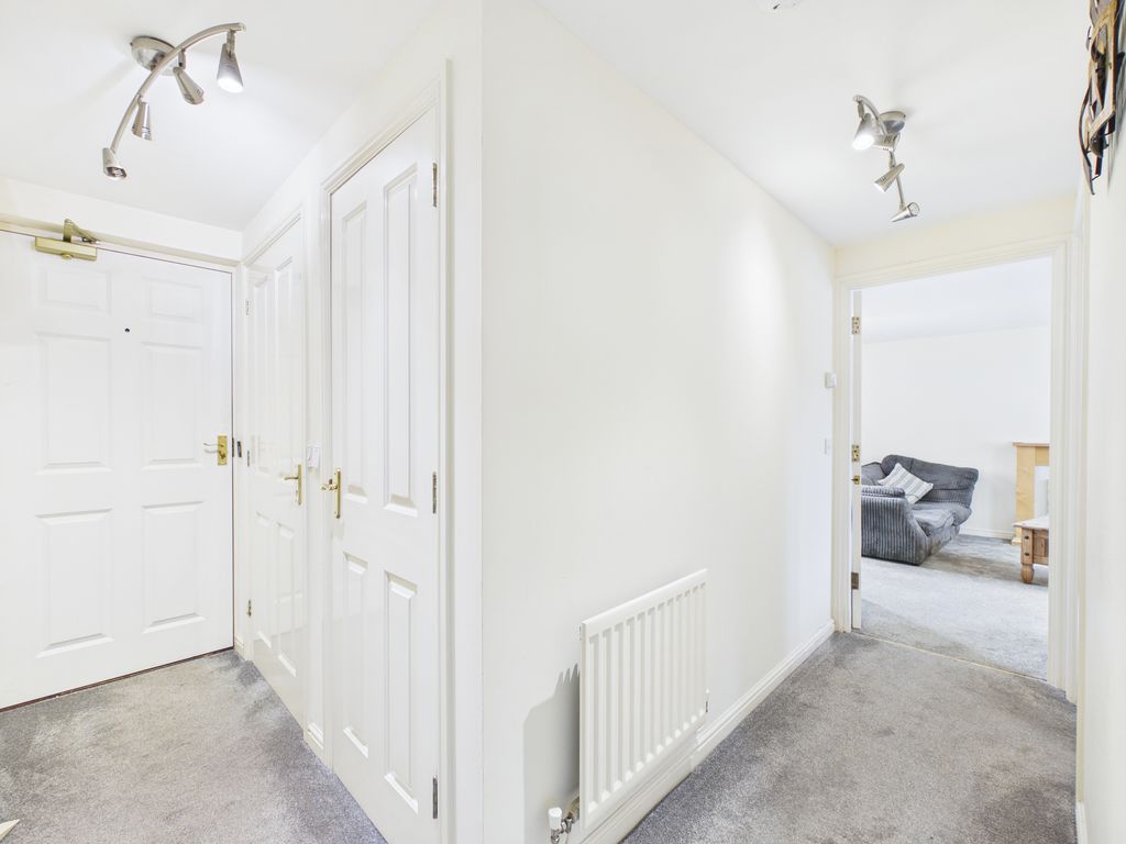 Additional image 6 of 2 bed flat for saleMeadowlands Avenue, Bridgwater TA6