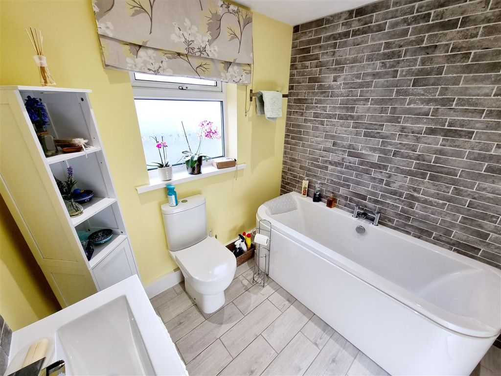Additional image 8 of 3 bed detached bungalow for saleHomefield Park, Bodmin PL31