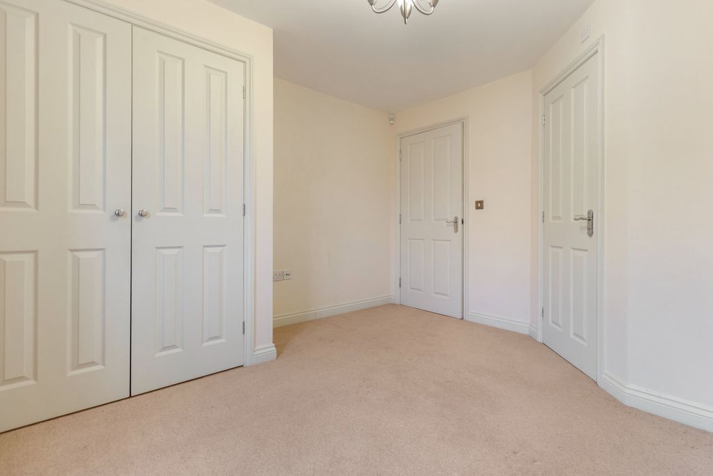 Additional image 11 of 2 bed flat for saleNew Street, Ledbury, Herefordshire HR8