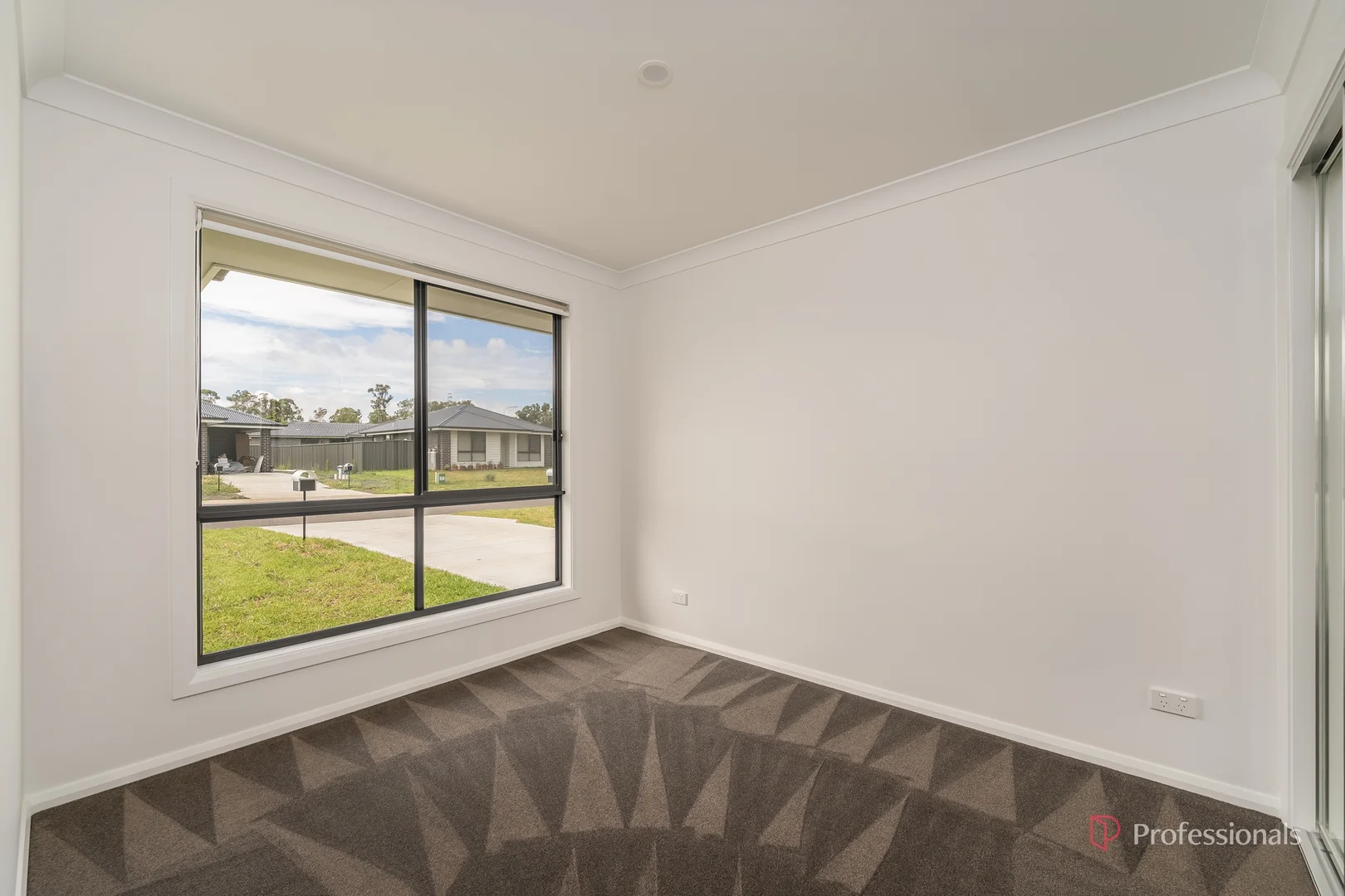 Additional image 6 of 1/16 Sunrise Crescent, Armidale NSW 2350