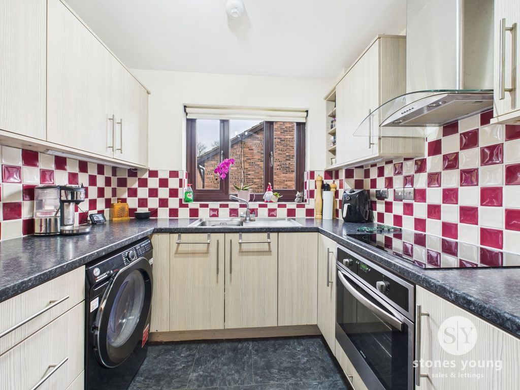 Additional image 3 of 2 bed flat for salePreston Old Road, Blackburn BB2