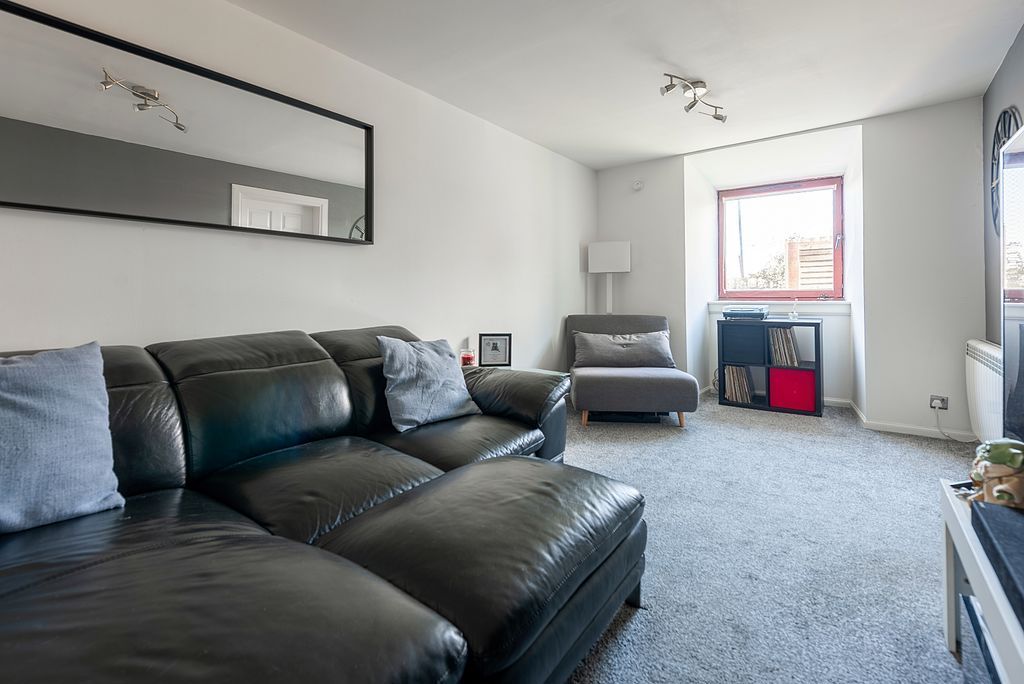 Additional image 3 of 2 bed flat for saleFountain Place, Loanhead EH20