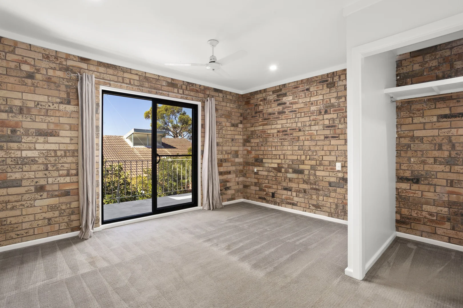 5 Shirley Close, Narraweena NSW 2099 photo 3