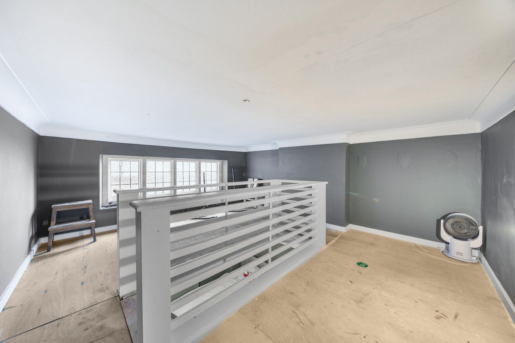 Additional image 14 of 2 bed maisonette for saleBickley Park Road, Bromley BR1