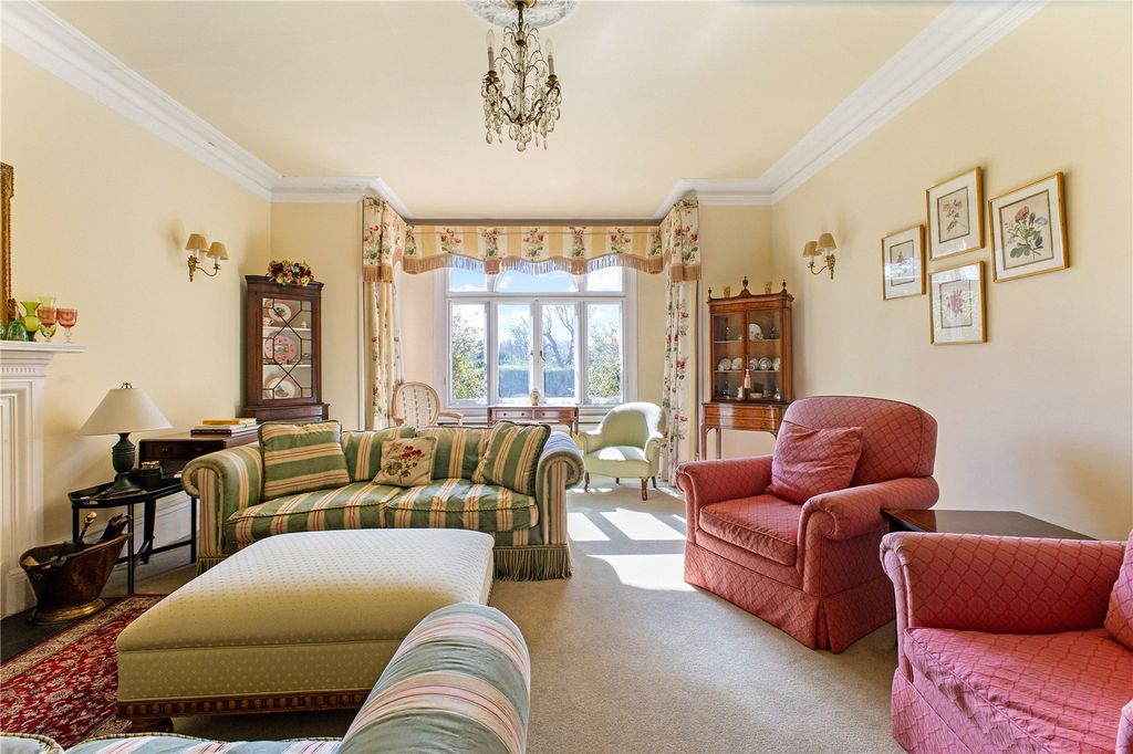 Additional image 7 of 8 bed detached house for saleDonkey Lane, Bourne End, Buckinghamshire SL8