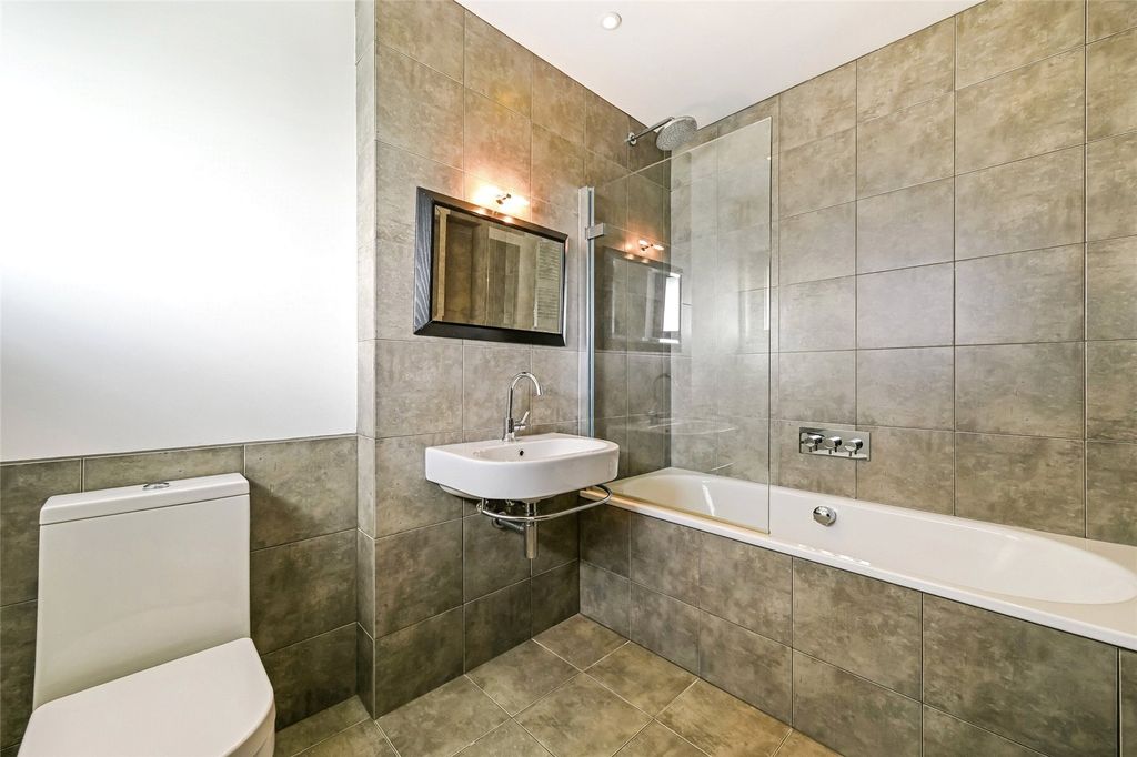 Additional image 14 of 4 bed detached house for saleSmugglers Lane, Bosham, West Sussex PO18