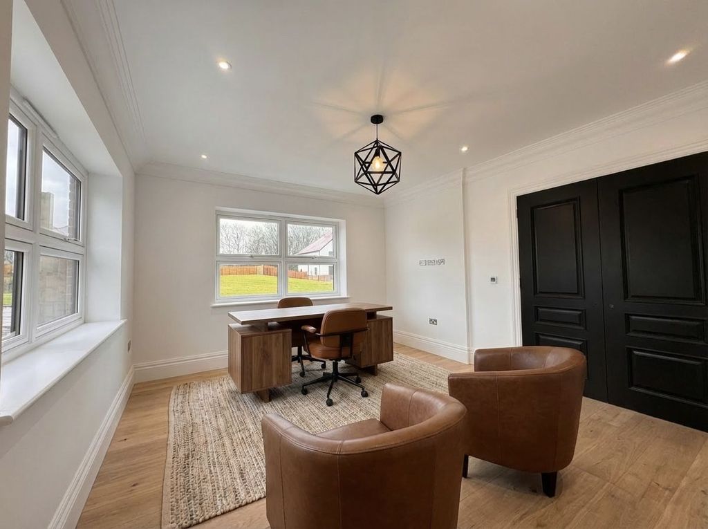 Additional image 6 of 5 bed detached house for saleThe Sherwoods, Doddinghurst, Brentwood CM15