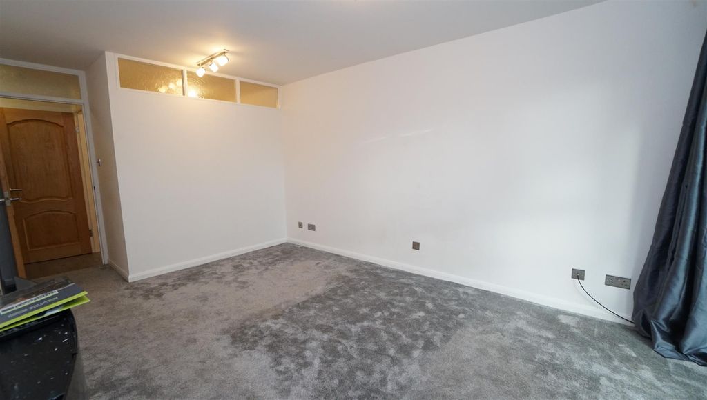 Additional image 4 of 1 bed flat for saleBolton Court, Lister Lane, Undercliffe, Bradford BD2