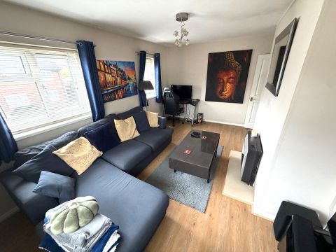 Carpenter Way, Potters Bar EN6