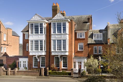 Camp View, Wimbledon SW19