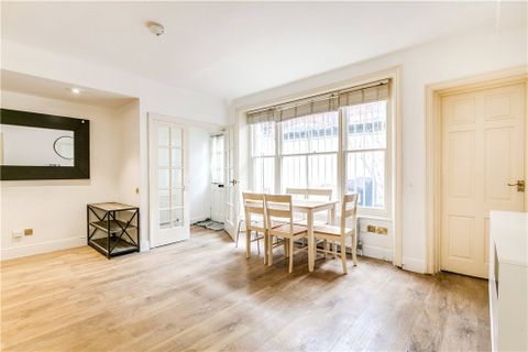 Ashburn Gardens, South Kensington, London SW7