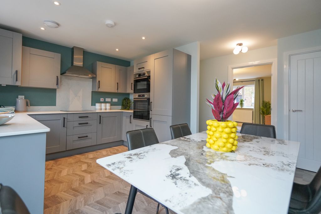 Additional image 4 of 3 bed detached house for saleField View, Brackley NN13