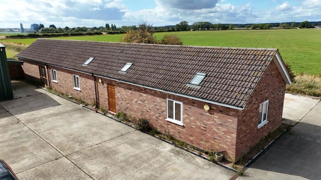 Additional image 36 of 4 bed farmhouse for saleDyke Drove, Bourne PE10