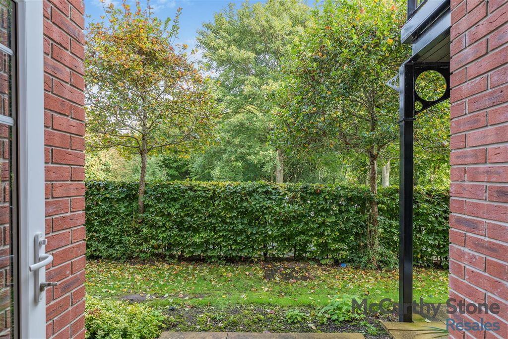Additional image 6 of 1 bed flat for saleLock Court, Copthorne Road, Shrewsbury SY3