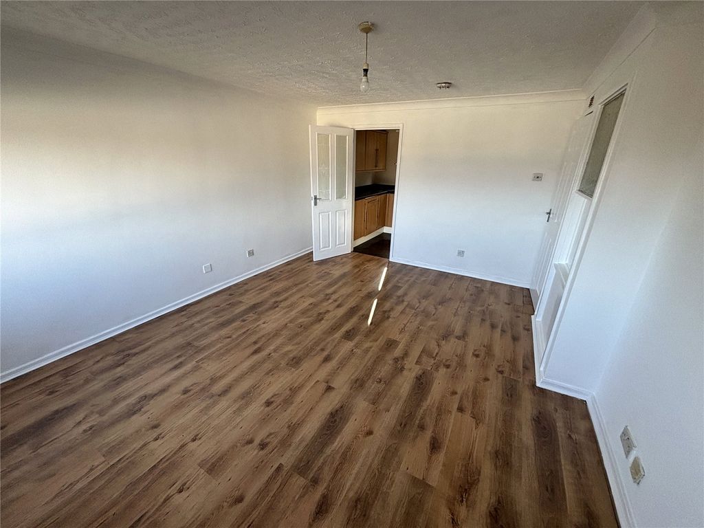 Additional image 5 of 2 bed flat for saleGairloch Crescent, Redding, Falkirk, Stirlingshire FK2