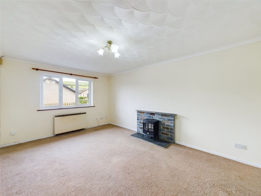 2 bed bungalow for saleTrefleur Close, Boscastle, Cornwall PL35 photo 4