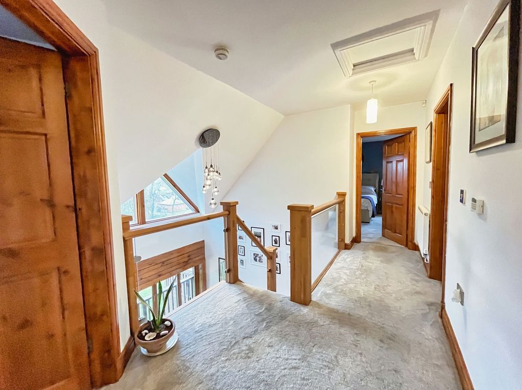 Additional image 13 of 4 bed detached house for saleThistledome, 25 Oakmead Road, Llanharan, Pontyclun CF72